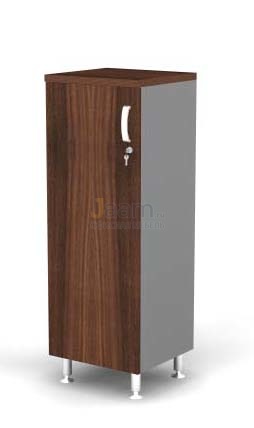 Мебель для персонала Шкаф закрытый 3-ур. с L-дверью BR81.0308